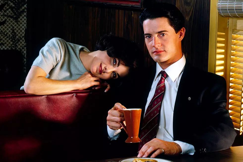 Showtime 'Twin Peaks' Shooting September, For 2016 Premiere?