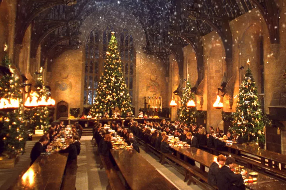 Now ‘Harry Potter’ Fans Can Eat Christmas Dinner at Hogwarts’ Great Hall