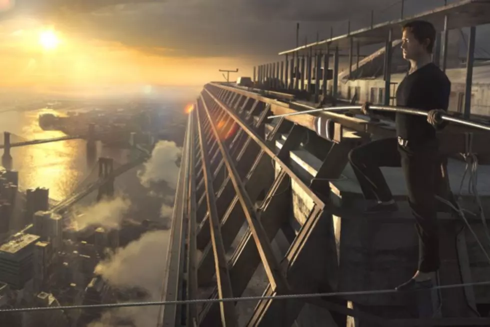 Review: ‘The Walk’ Fails to Capture the Beauty of the Twin Tower High-Wire Feat