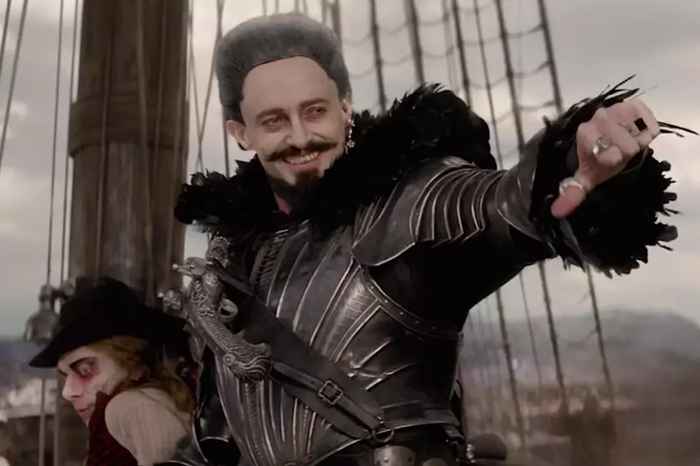 Weekend Box Office Report: ‘Pan’ Fails to Take Flight While ‘The Martian’ Soars Again