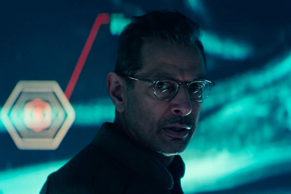 ‘Independence Day: Resurgence’ Extended Trailer