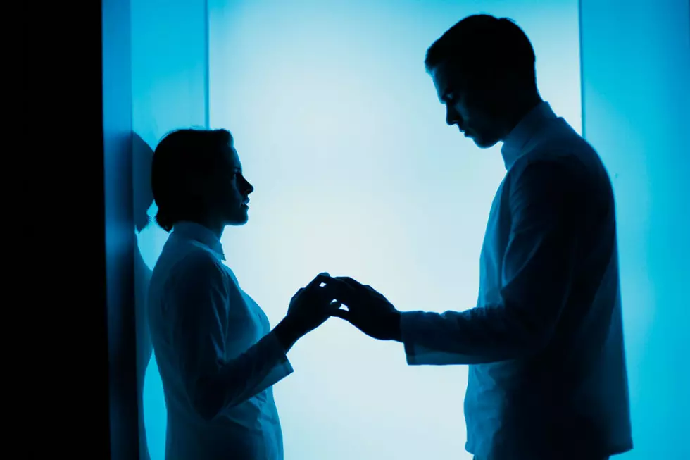 ‘Equals’ Trailer: Kristen Stewart Falls in Sweet, Illegal Dystopian Love With Nicholas Hoult