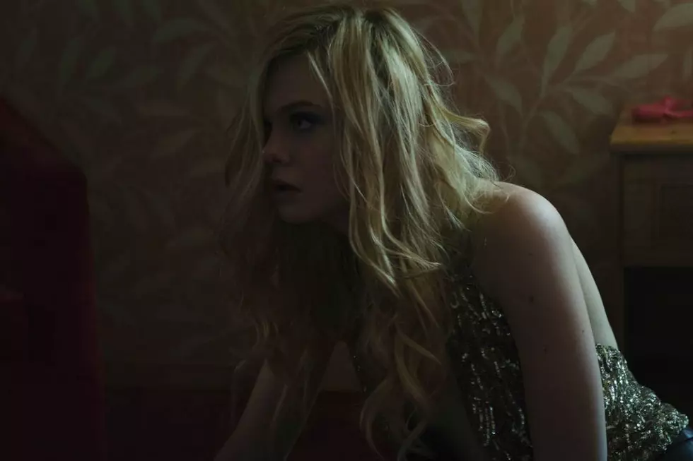‘The Neon Demon’ Red Band Trailer: Elle Fanning Is a Dangerous Girl