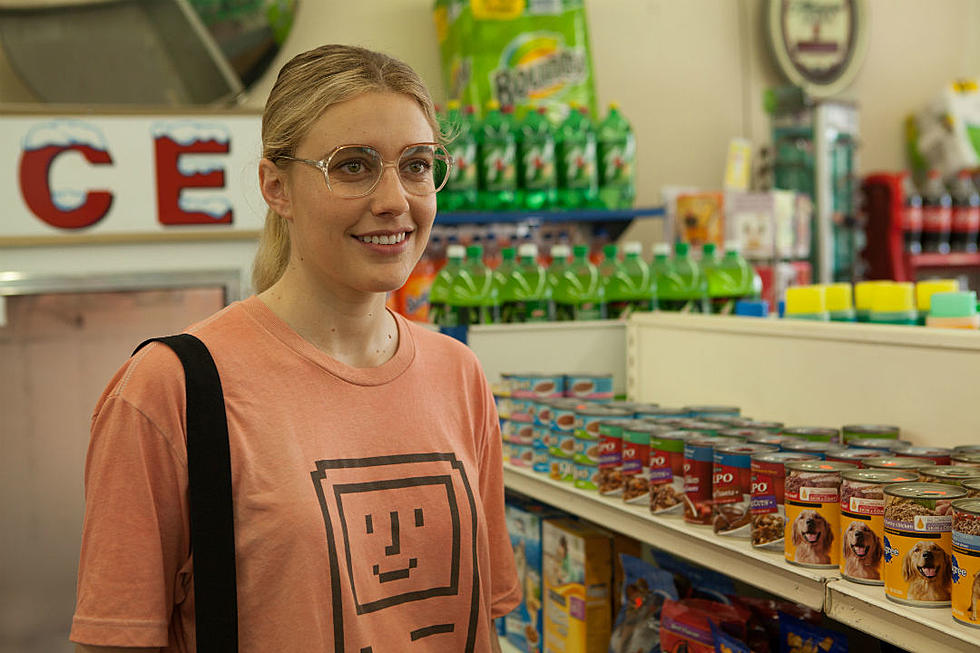‘Wiener-Dog’ Trailer: Welcome to the Doghouse
