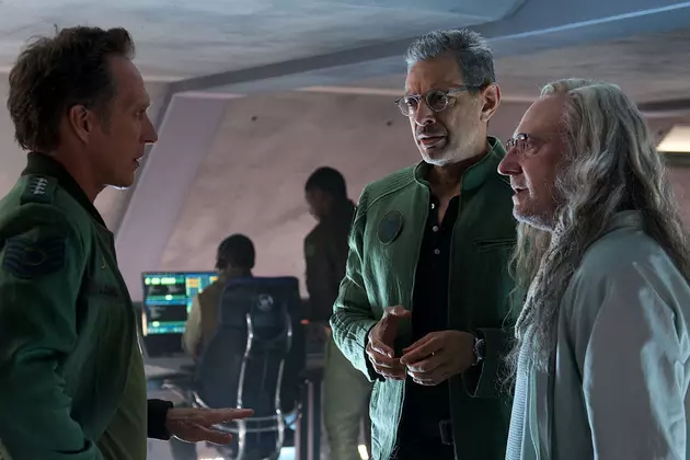 Weekend Box Office Report: ‘Independence Day: Resurgence’ Is No Match For ‘Finding Dory’