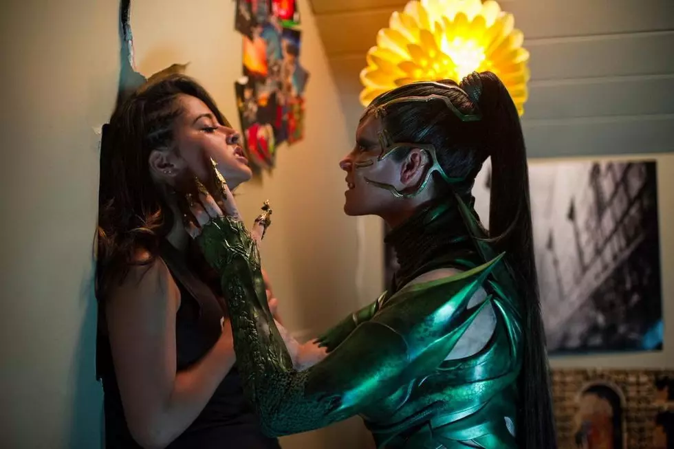 Elizabeth Banks Is Green and Scaly in New Rita Repulsa ‘Power Rangers’ Photo