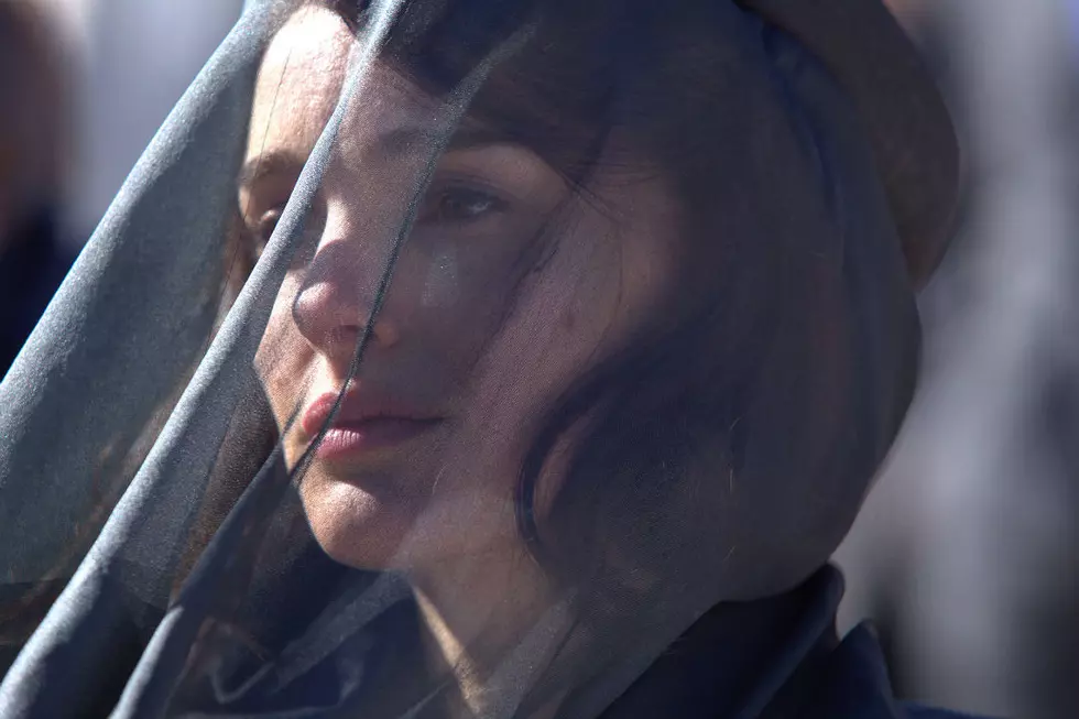 ‘Jackie’ Puts Natalie Portman in the Oscar Race With December Release