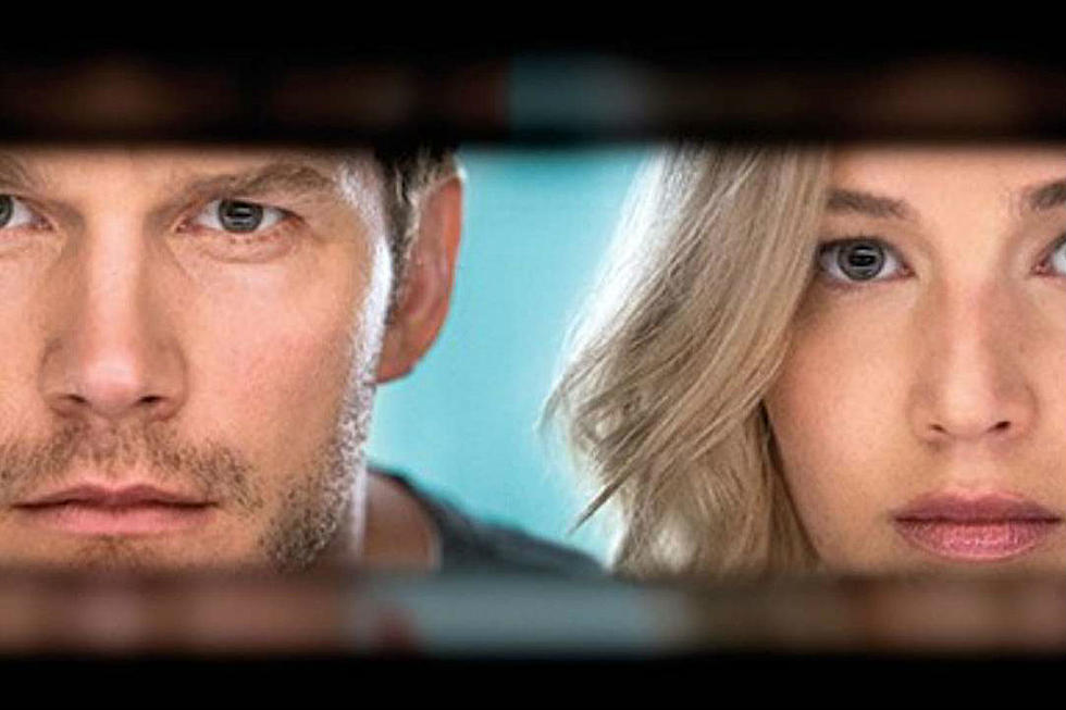 Jennifer Lawrence and Chris Pratt Woke Up Early for a Reason in New ‘Passengers’ TV Spot