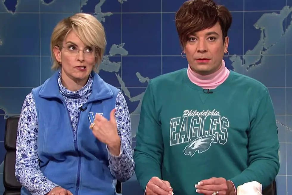 Watch Tina Fey and Jimmy Fallon Return to SNL’s ‘Weekend Update’