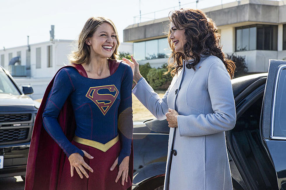 ‘Supergirl’ Meets Wonder Woman in First Lynda Carter Photos