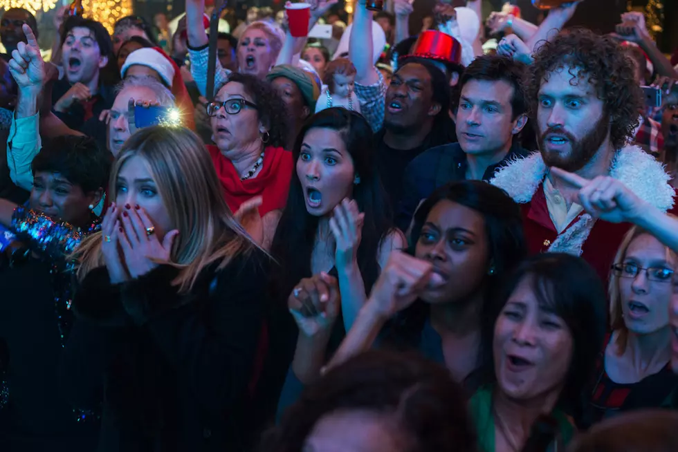 ‘Office Christmas Party’ Review