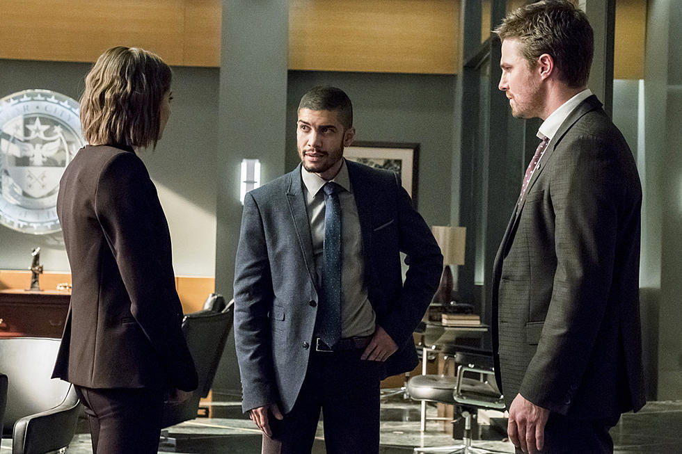 'Arrow' Review: 'Spectre of the Gun' Goes 'Very Special'