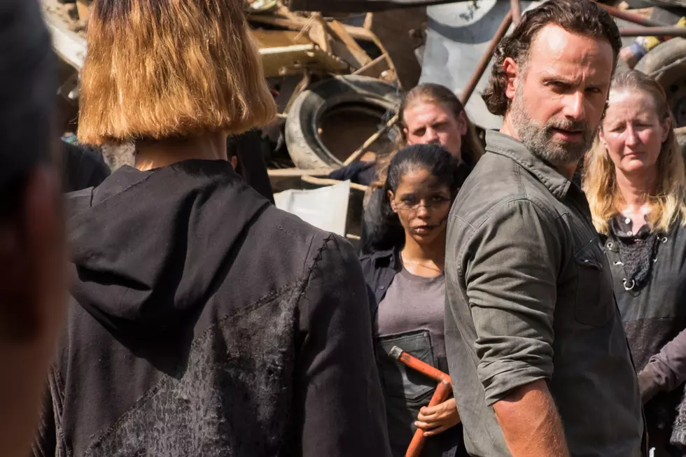 'Walking Dead' Teases Breaking Point in New 2017 Featurette