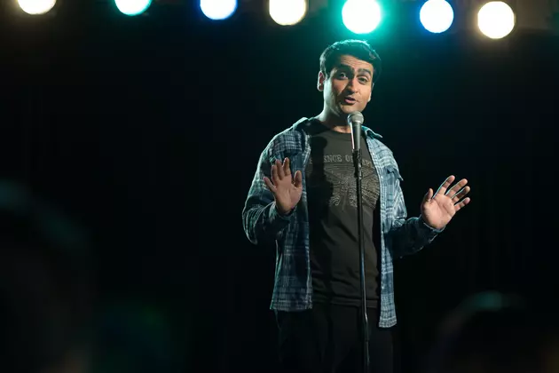 Watch Kumail Nanjiani Banter About Tiny Food in ‘The Big Sick’ Outtakes