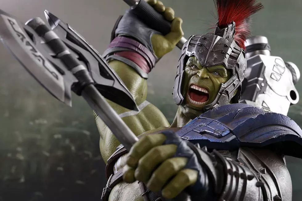 Hot Toys' Unveils Gladiator Hulk and Thor ‘Ragnarok’ Figures 