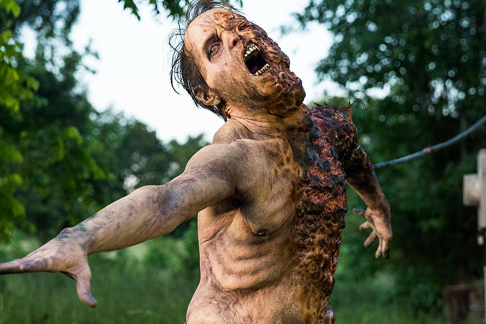 ‘The Walking Dead’ Will Show Its First ‘Fully Nude’ Zombie