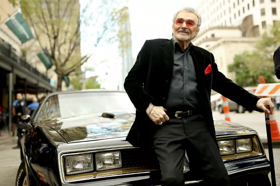 Don’t Miss The Burt Reynolds Double Feature Tonight
