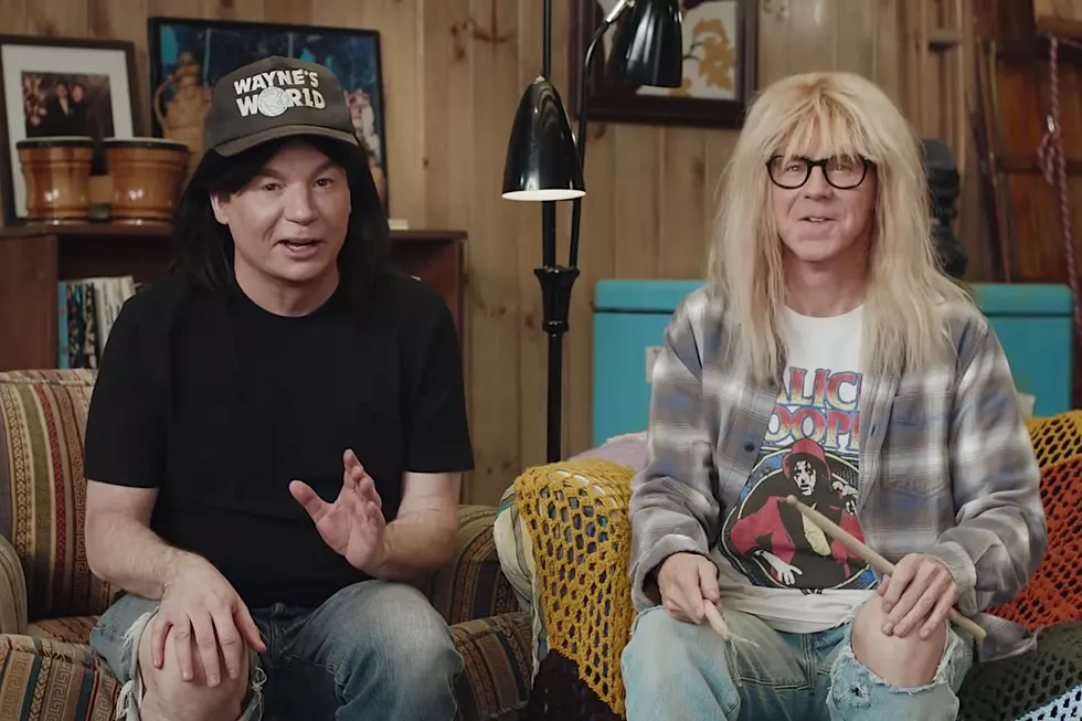 ‘Wayne’s World’s Mike Myers and Dana Carvey Reunite in Super Bowl