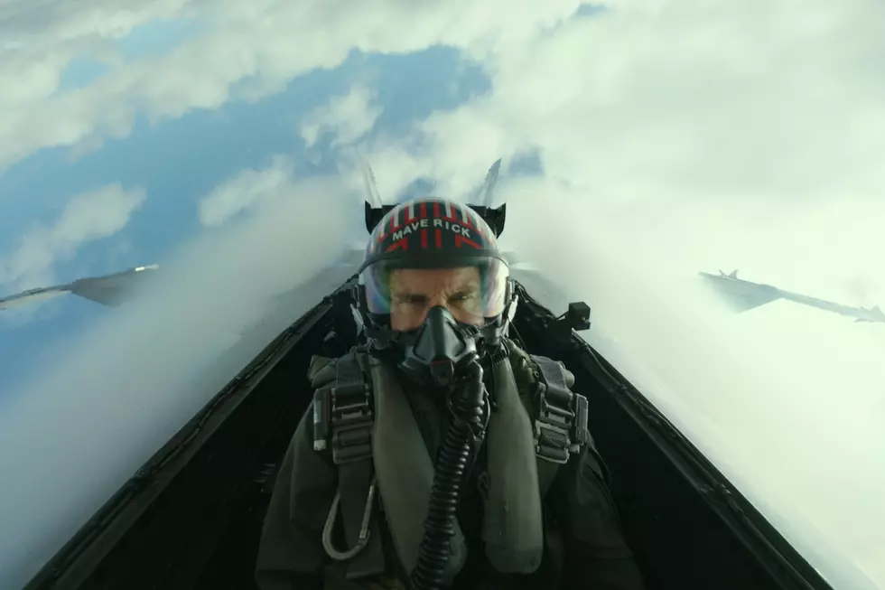 Watch Tom Cruise Accept an Award While Piloting a Plane