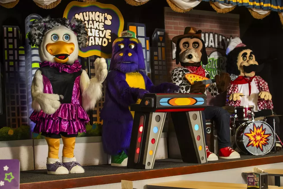 Chuck E. Cheese Shuts Down Its Famous Animatronic Band For Good