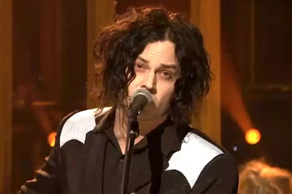 Jack White Performs Two New Songs on &#8216;Saturday Night Live&#8217;