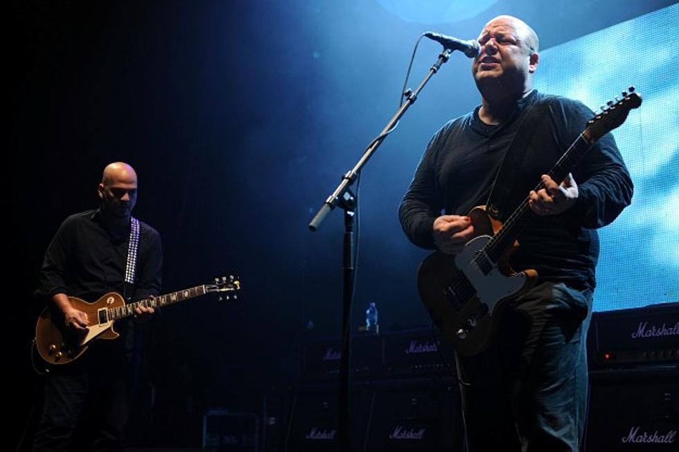 Pixies Offer Free Download of 2004 Coachella Performance