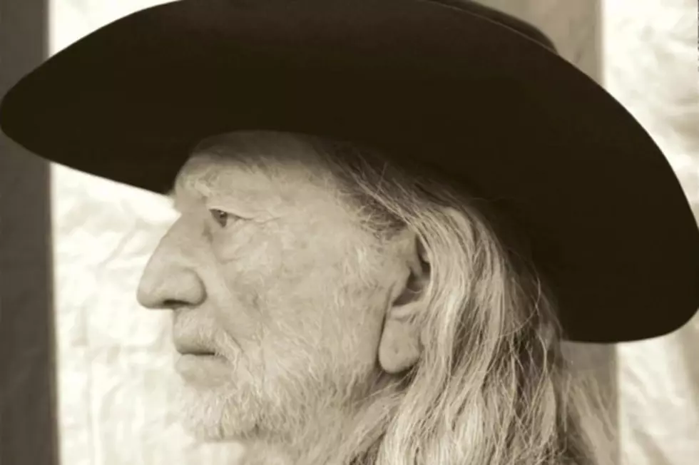 Hear Pearl Jam&#8217;s &#8216;Just Breathe&#8217; Covered by Country Legend Willie Nelson
