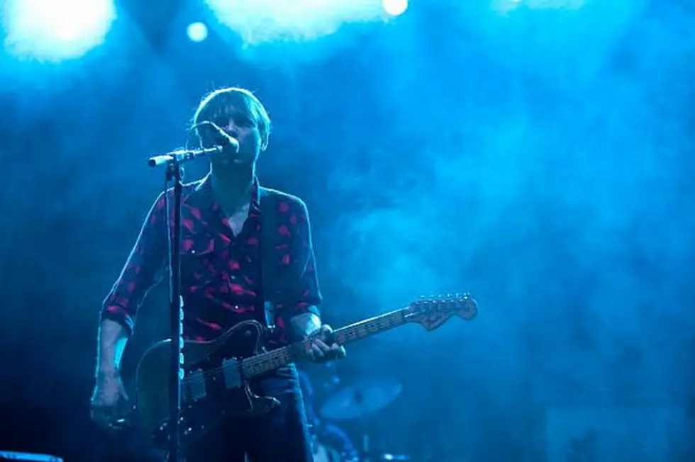 Franz Ferdinand Perform New Songs, Pay Tribute to Donna Summer
