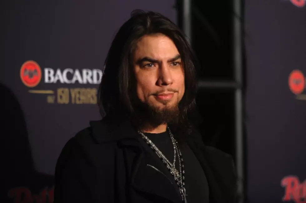 Man Who Killed Dave Navarro’s Mother Has Death Sentence Overturned