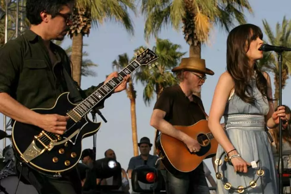 She &#038; Him Announce Third Album, ‘Volume 3’ + Tour Dates