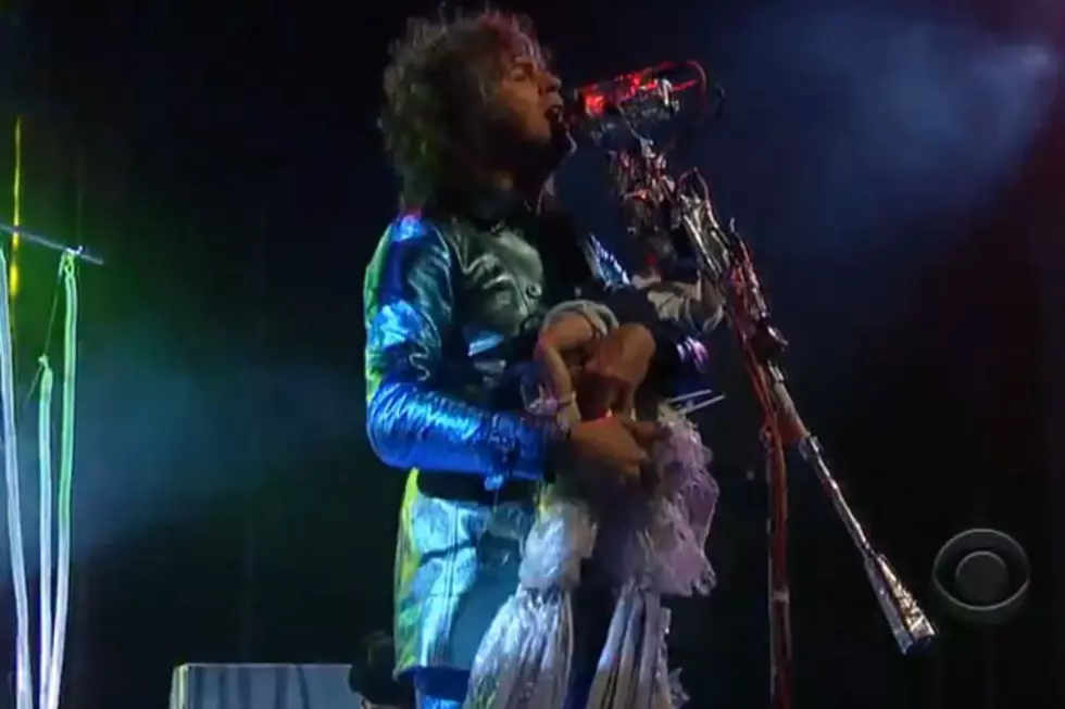Flaming Lips Play &#8216;Letterman,&#8217; Do &#8216;The Terror&#8217; With Typical Weirdness