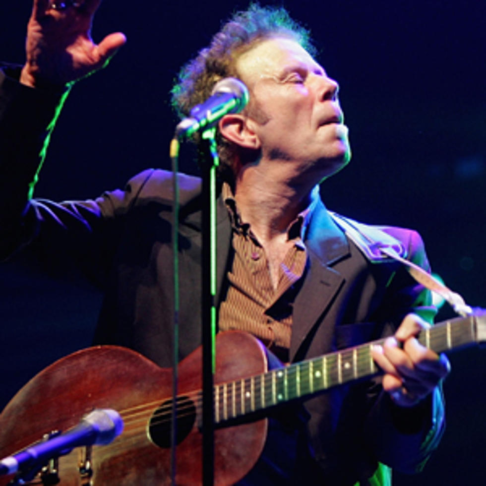 Tom Waits, &#8216;Soldier&#8217;s Things&#8217; &#8211; Songs About Soldiers