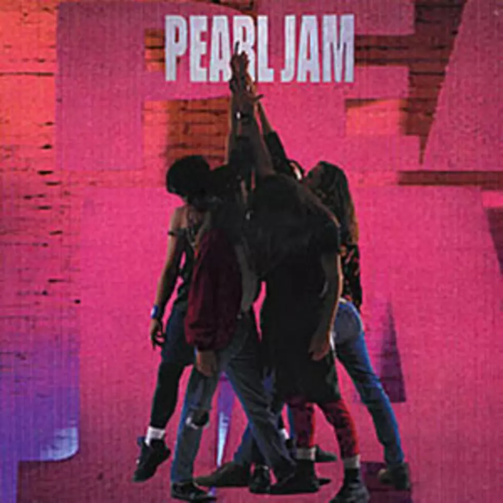 22 Years Ago: Pearl Jam’s ‘Ten’ Album Released