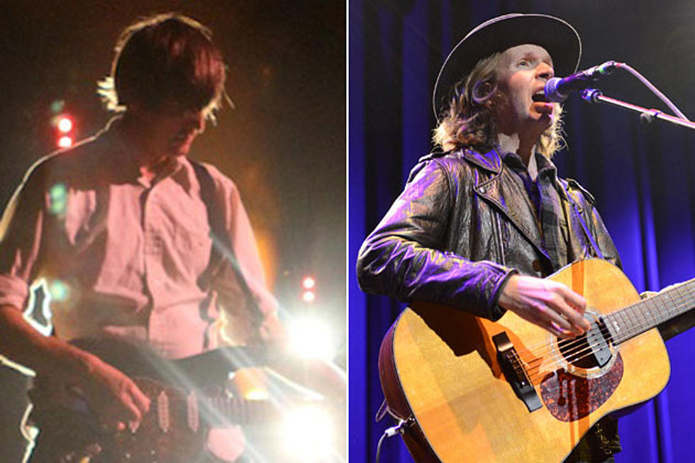 Watch Stephen Malkmus Perform a Medley of Pavement and Beck Songs