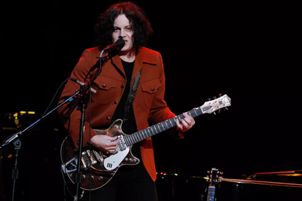 Jack White Covers Jay-Z In Concert