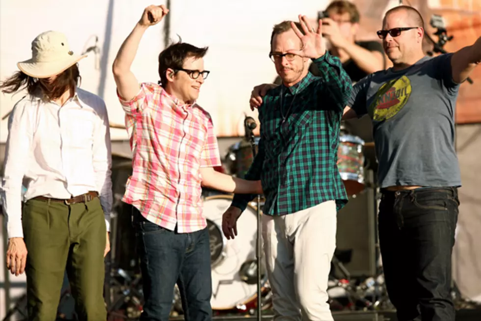 Hear a Clip of Weezer's New Song, 'Cleopatra'