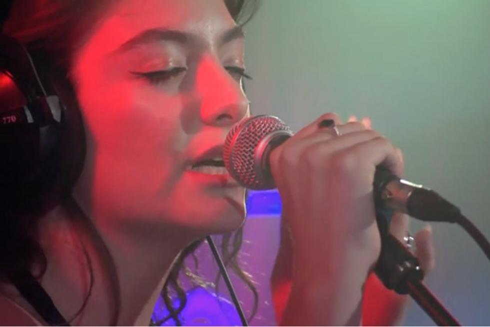 Watch Lorde Cover Jeremih&#8217;s &#8216;Don&#8217;t Tell &#8216;Em&#8217; for BBC Radio 1