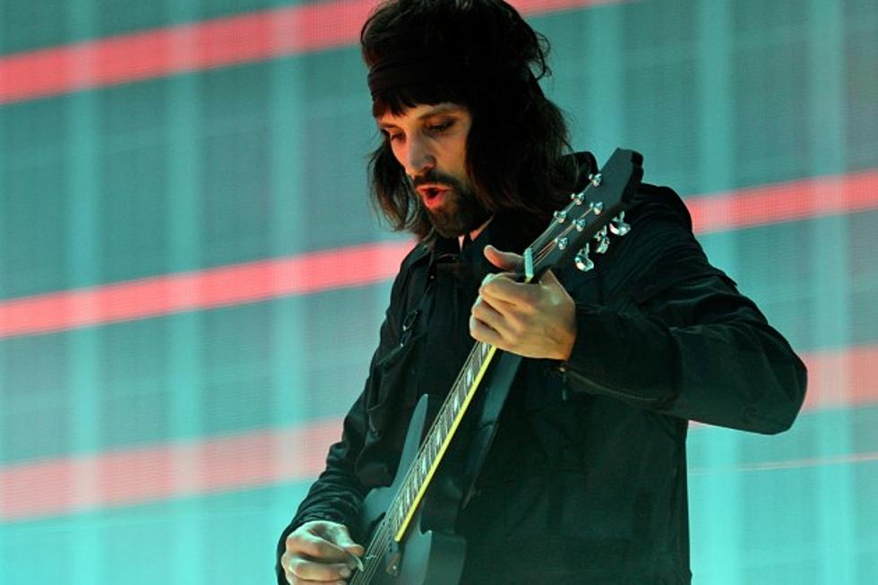 Kasabian Guitarist Sergio Pizzorno Opens Up About &#8217;48:13,&#8217; Touring the World + More