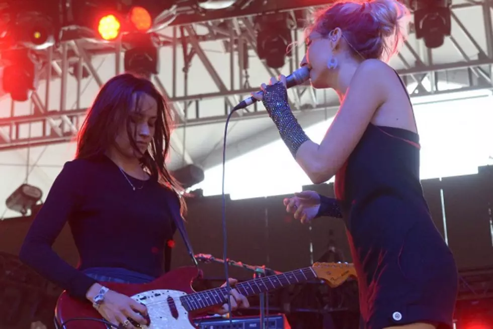 Listen to Warpaint + Daughter Remix Each Other&#8217;s Songs