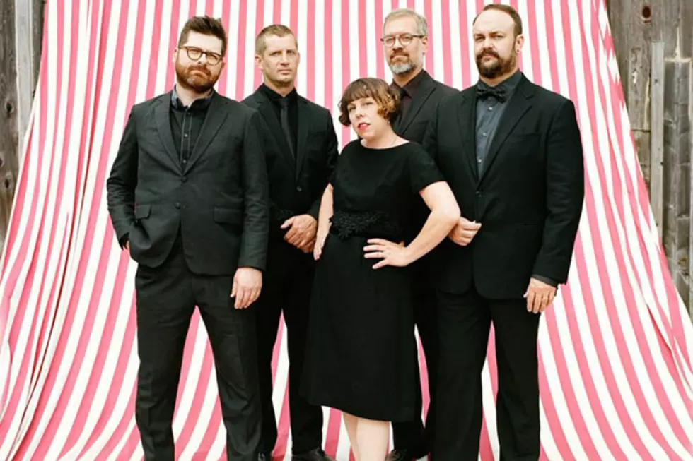 Colin Meloy Discusses Decemberists&#8217; New LP + the Perspective That Comes With Age