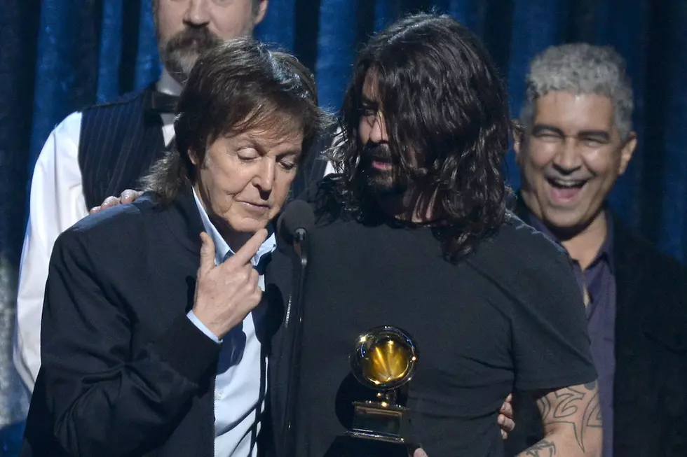 Dave Grohl Joins Paul McCartney On Stage, Performs ‘I Saw Her Standing There’