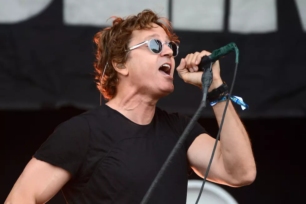 Listen to Third Eye Blind Cover Beyonce's 'Mine'