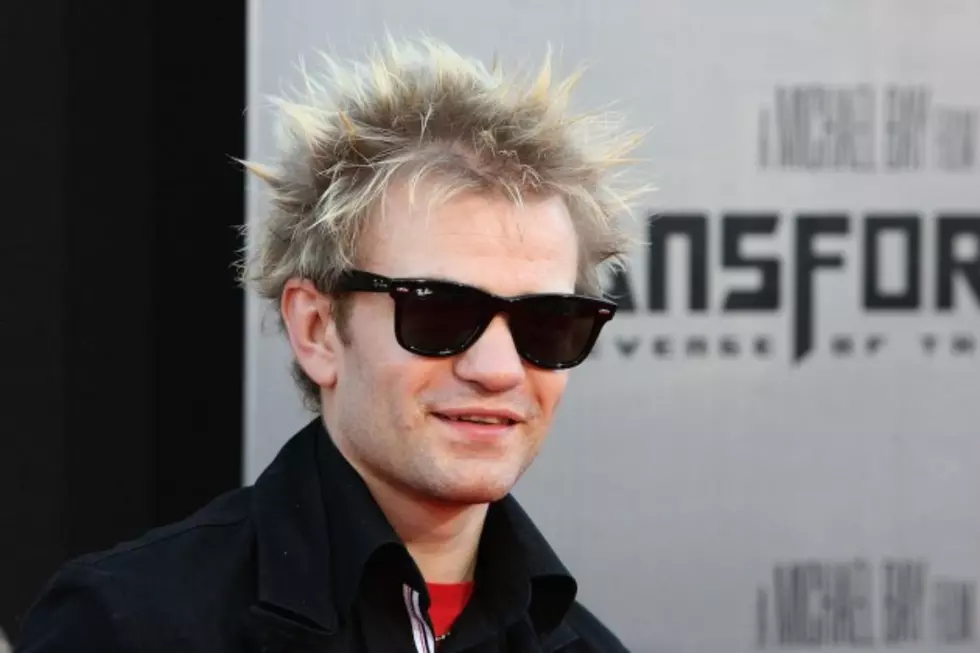 Sum 41&#8217;s Deryck Whibley to Return to Stage Following Alcohol Problems