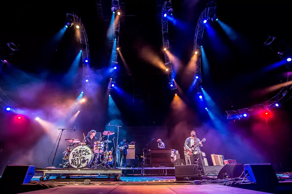 With a Stripped-Down Stage Setup and Steadfast Sound, the Black Keys Rock Mountain Jam