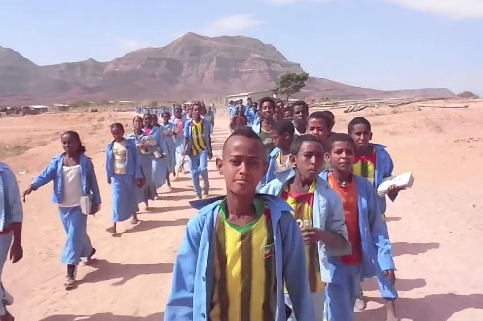 Ethiopian Students Are Learning English From 'Even Flow'