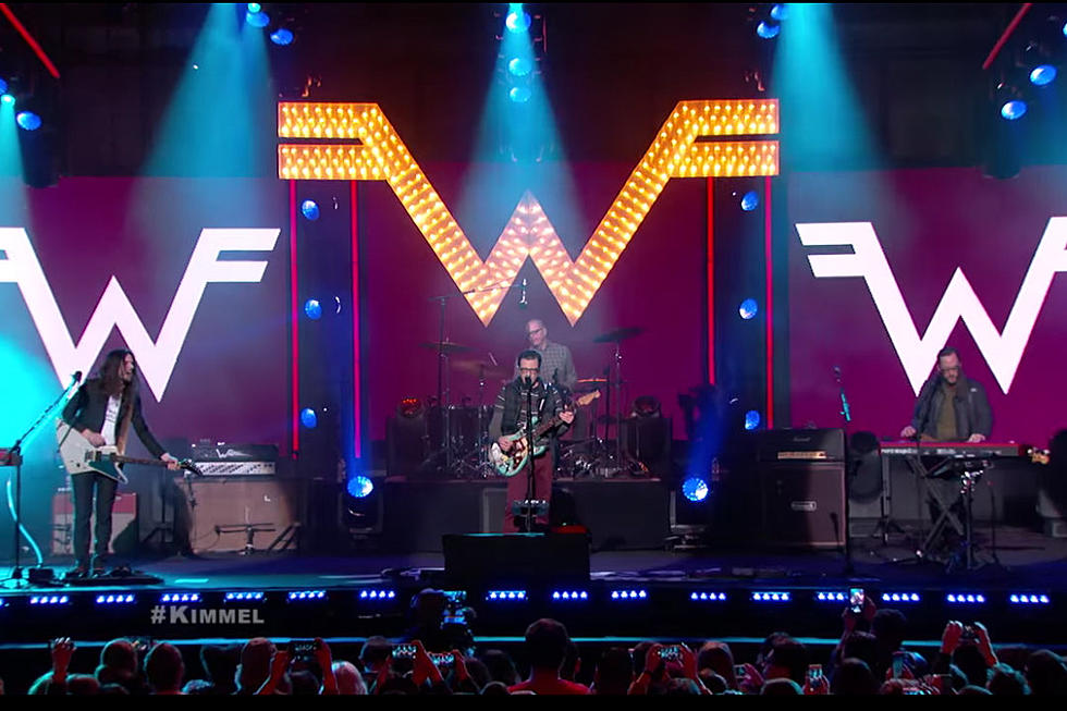 Watch Weezer Bust Out a Pair of ‘White Album’ Songs on ‘Jimmy Kimmel Live’