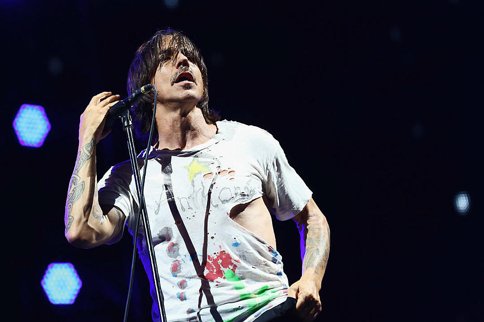 Watch Red Hot Chili Peppers Play ‘Aeroplane’ Live for the First Time in Nearly 20 Years