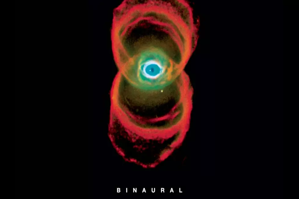16 Years Ago: Pearl Jam Work Through Their Issues With ‘Binaural’