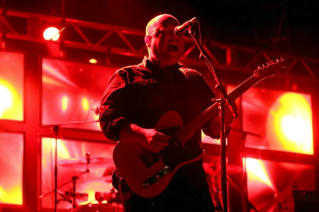 Frank Black Blames Pixies&#8217; Breakup on Irresponsible Management