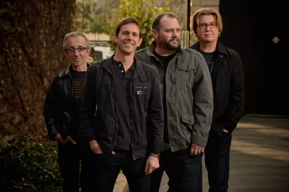 Toad the Wet Sprocket’s Glen Phillips Talks ‘Fear’ at 25: Exclusive Interview